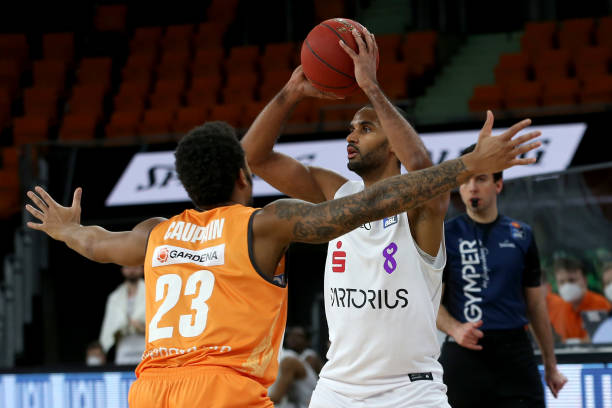 本赛季巴萨 本赛季巴萨