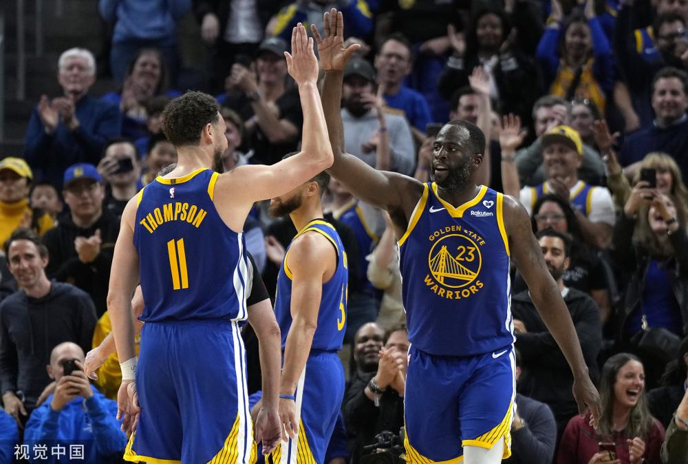 的队友相比 的队友相比