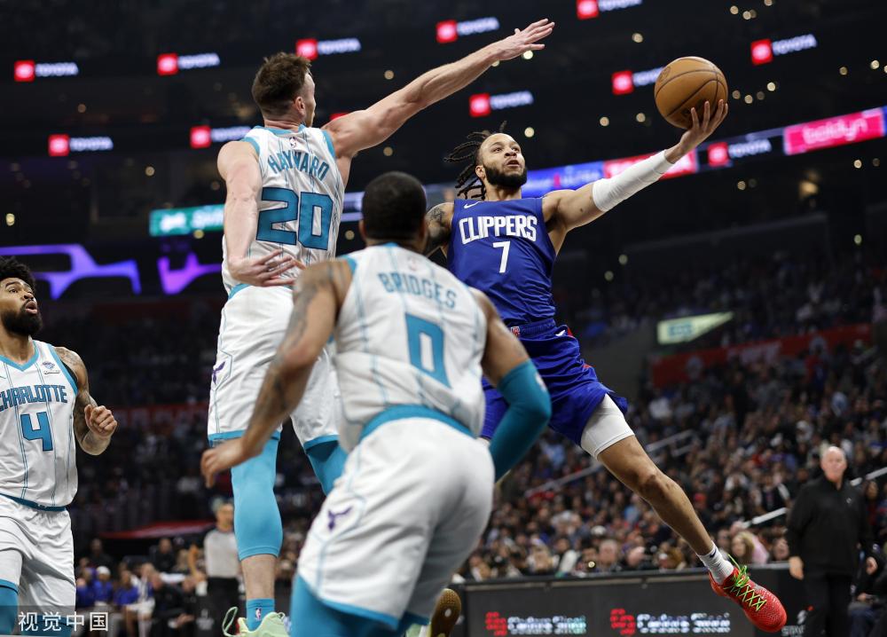 成为拥抱未 成为拥抱未